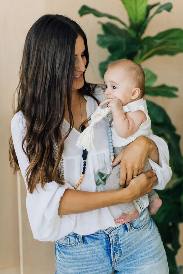 Celeste Macrame Teether + Bead