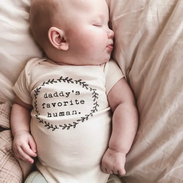 Daddys Favorite Human Organic Cotton Bodysuit | Short Sleeve
