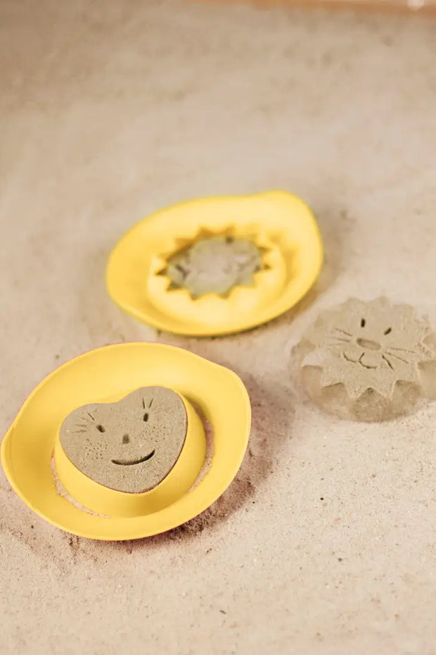 Quut Beach Set - Triplet, Ringo and a Magic Sand Shaper