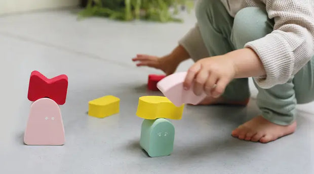 Quut Blokki - Balancing Blocks at Play