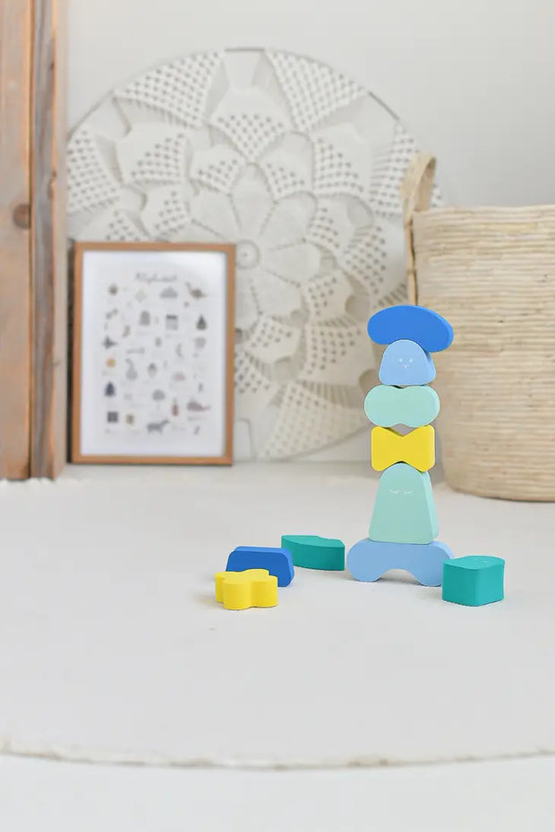 Quut Blokki - Balancing Blocks at Play