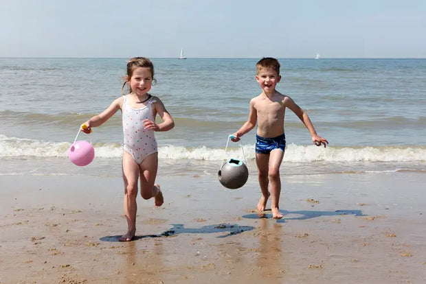 Quut Mini Ballo - Kids smart, modern design no spill bucket
