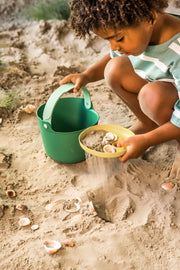 Quut Bucki - Bucket & Sifter for unique builds in Sand
